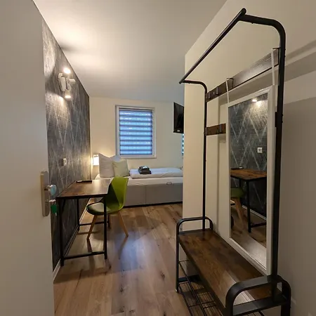 Sacher's Quartiere 3*