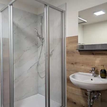 Affittacamere Sacher's Quartiere 3*